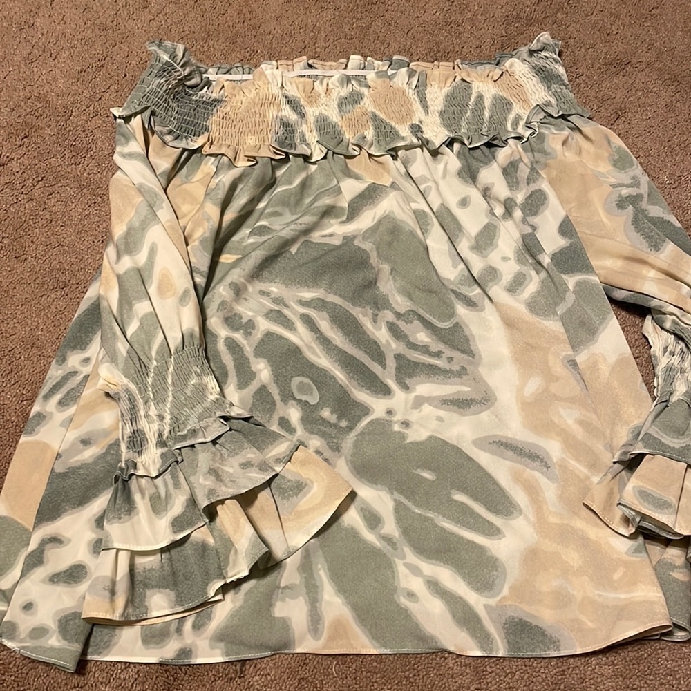 Bell sleeve off the shoulder